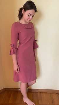 Ефектна рожева сукня