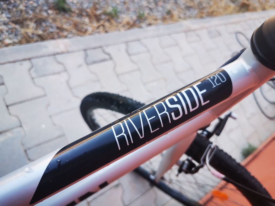 Bicicleta Trekking Riverside 120