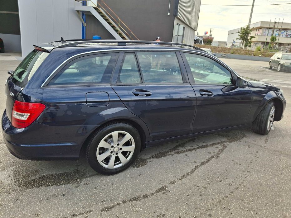 mercedez c 220 D de 2013, um só dono desde 2015