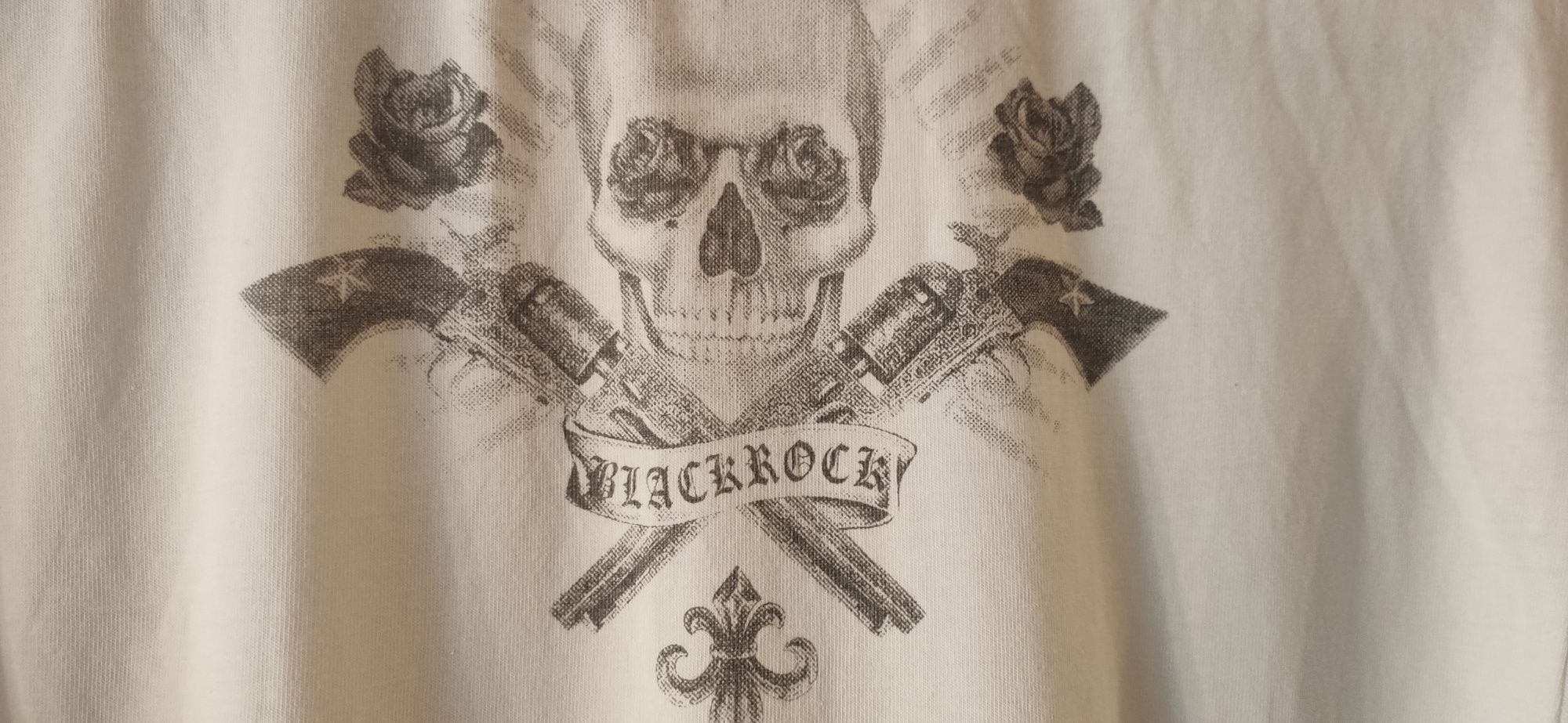 Koszulka t-shirt firmy Black rock  Gangster czaszka z pist.i kryształ.