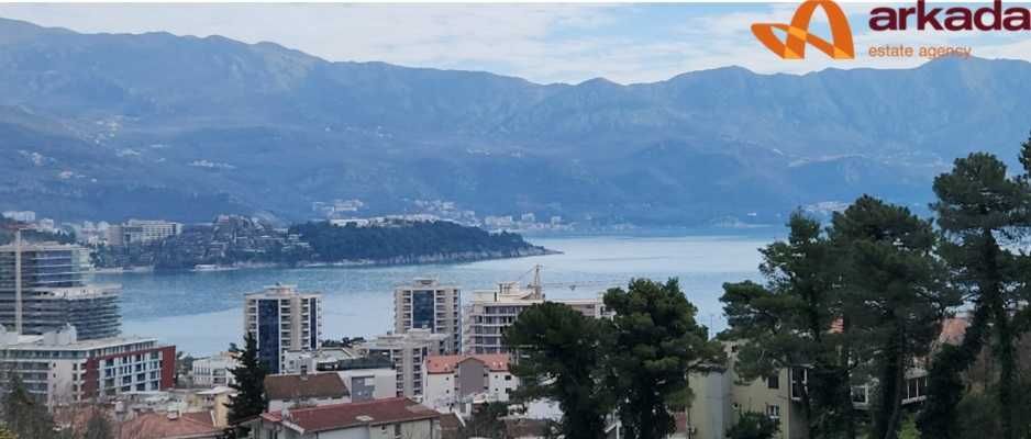 Продам 1к. квартиру в Чорногорії (Будва) з видом на море та ліс!!!46м2