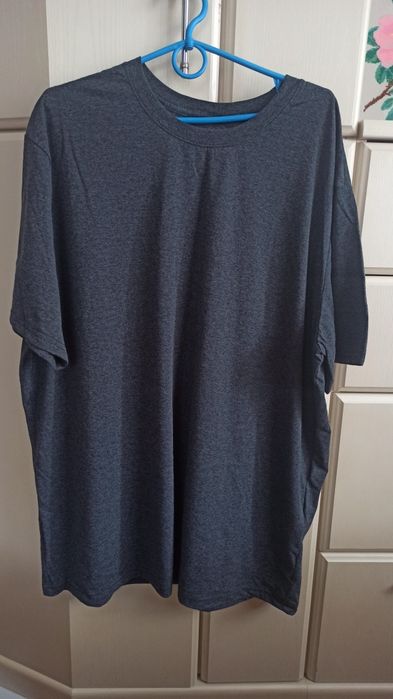 Футболка чоловіча сірого кольору, розмір XXL, нова.