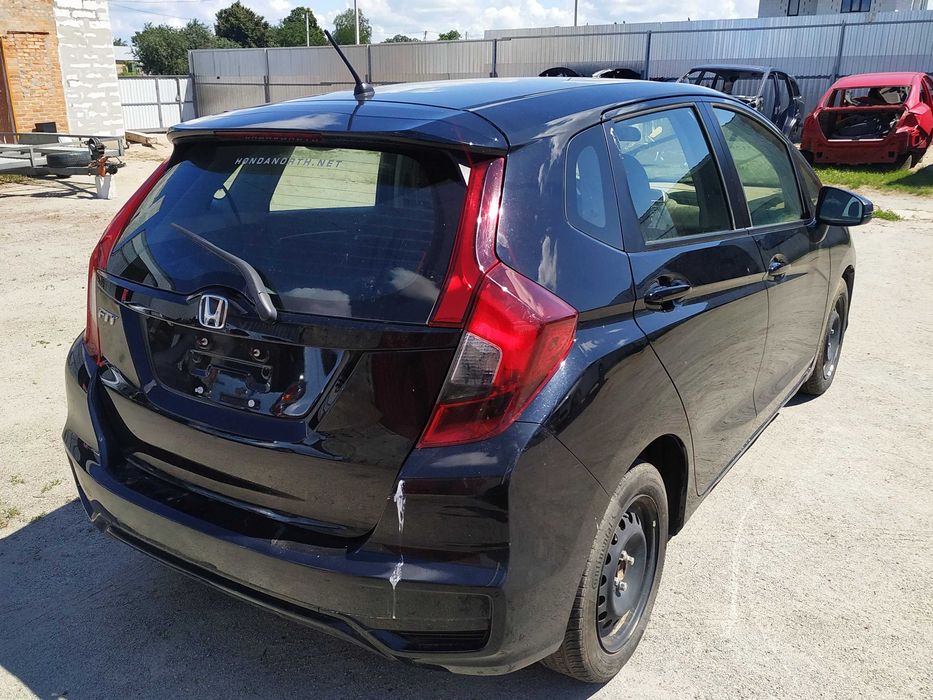 Honda Fit 2015+ запчастини розборка