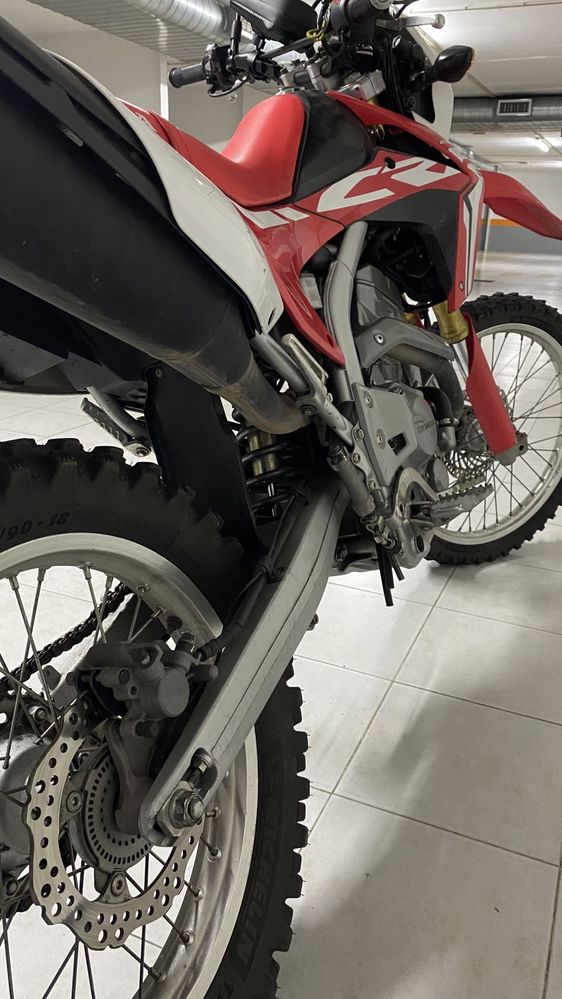 Moto HONDA CRF 250 L