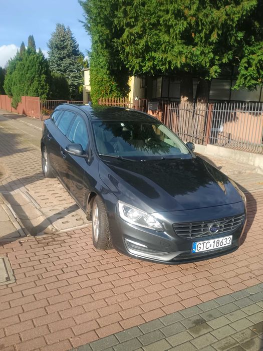 VOLVO V 60 1,6 Diesel ,114 KM , 2013 r.przebieg 282000 , bezwypadkowy