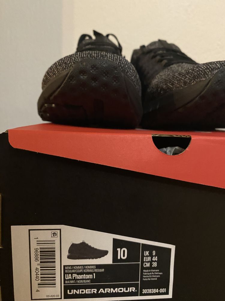 Buty Under Armour Hovr Phantom 1