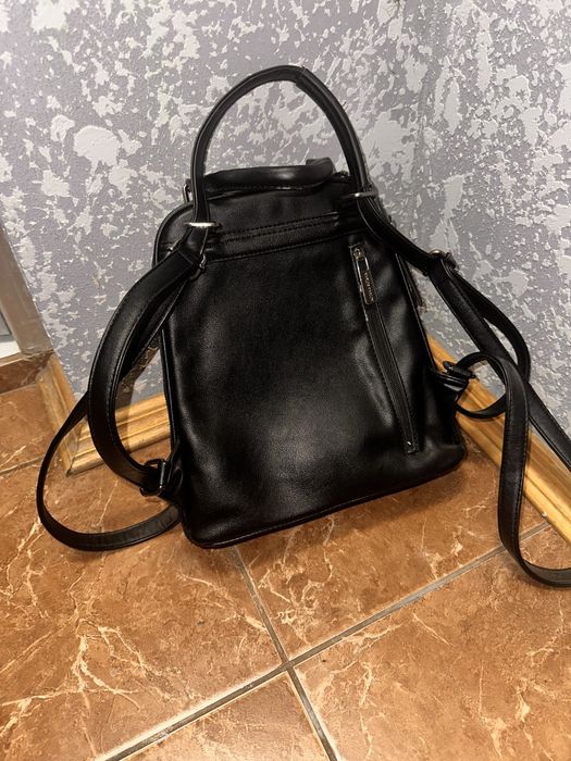 Рюкзак шкіразамінник