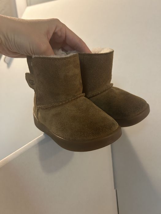 Дитячі натуральні ugg