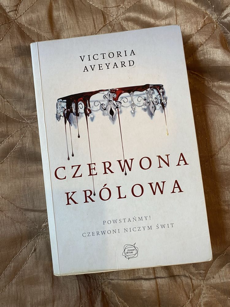 Czerwona Królowa Victoria Aveyard