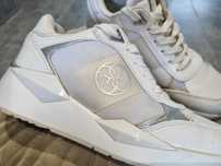 Sneakersy Guess Tesha rozmiar 39