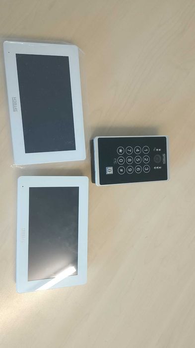 Wideodomofon WiFi FHD 7" VERUS One 2 Monitory