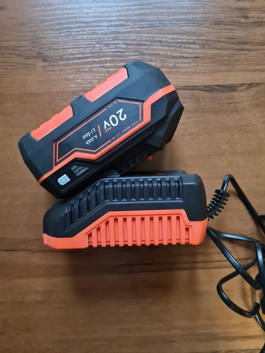 Акумуляторний пилосос Dnipro-M DVA-200BC+батарея BP-240+Зарядне FC-230