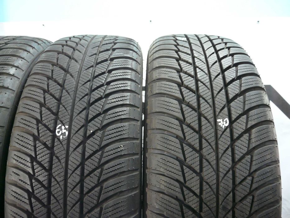 Opony zimowe x4 205/60R17 Bridgestone #F015