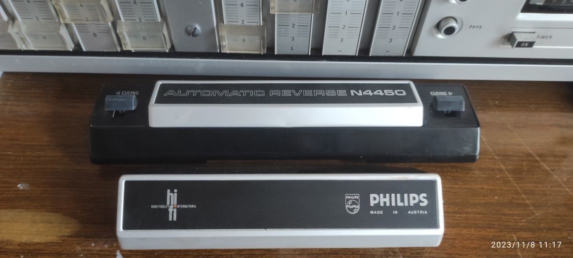 Philips N4450 magnetofon