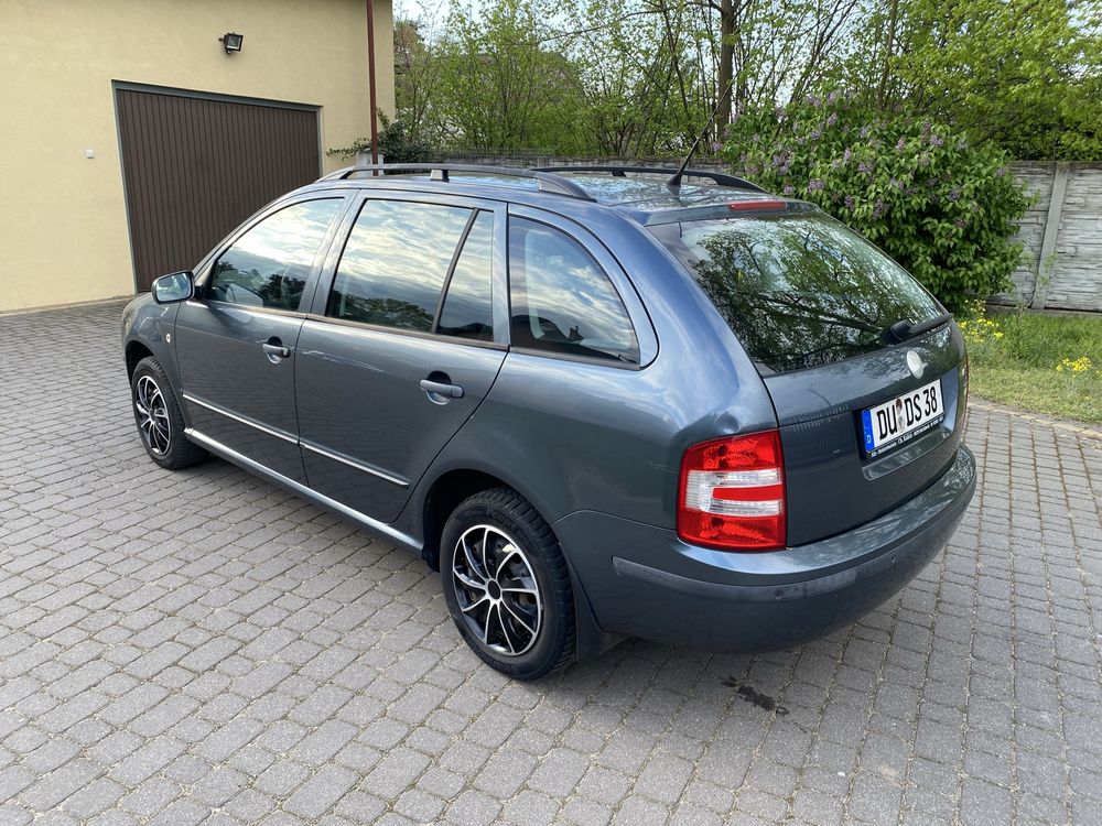 Skoda Fabia 1.4 Mpi Lift Super Stan Klimatyzacja Czujniki !