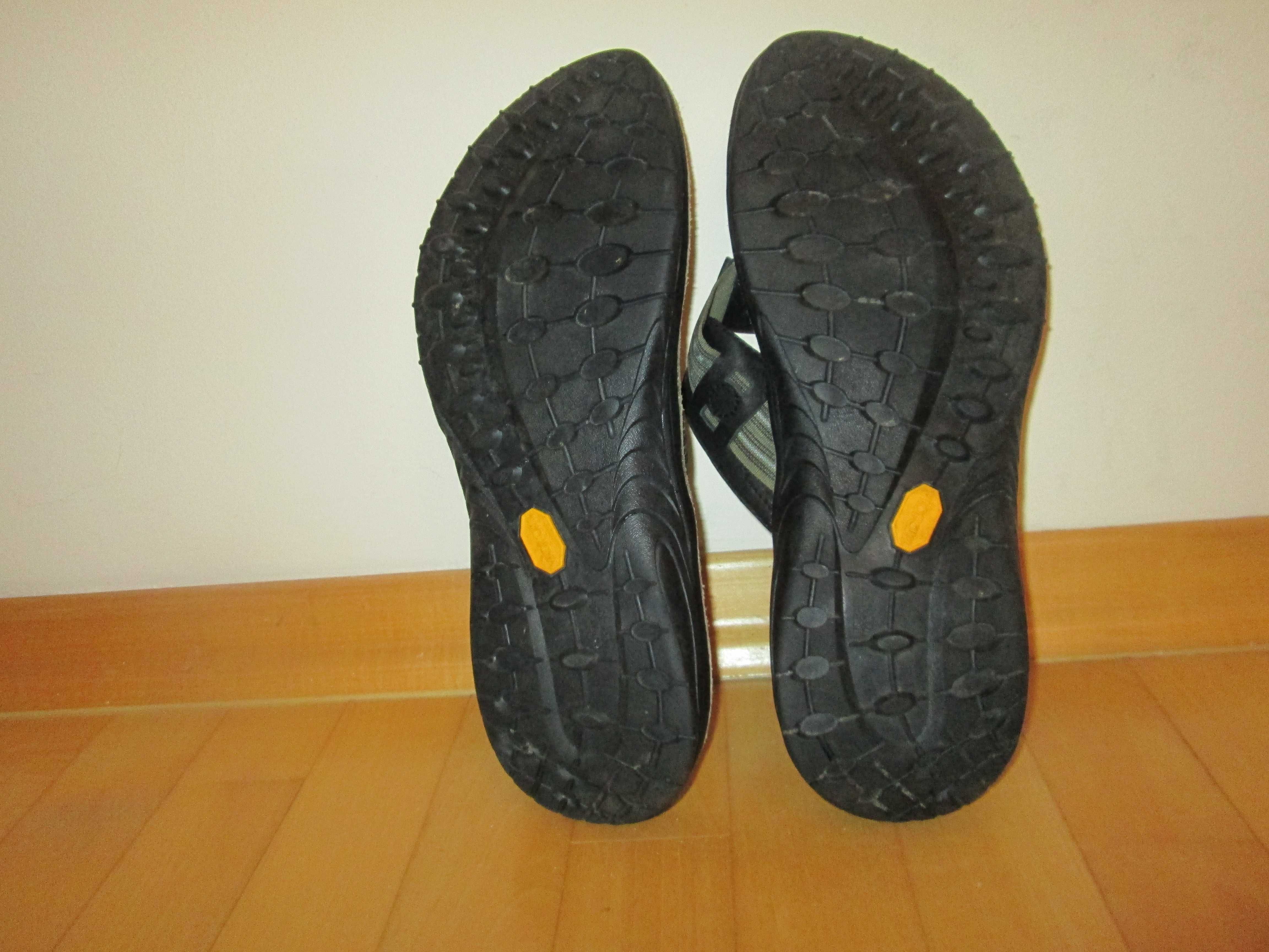 Sandały, japonki męskie _MERRELL_Vibram, rozmiar 44