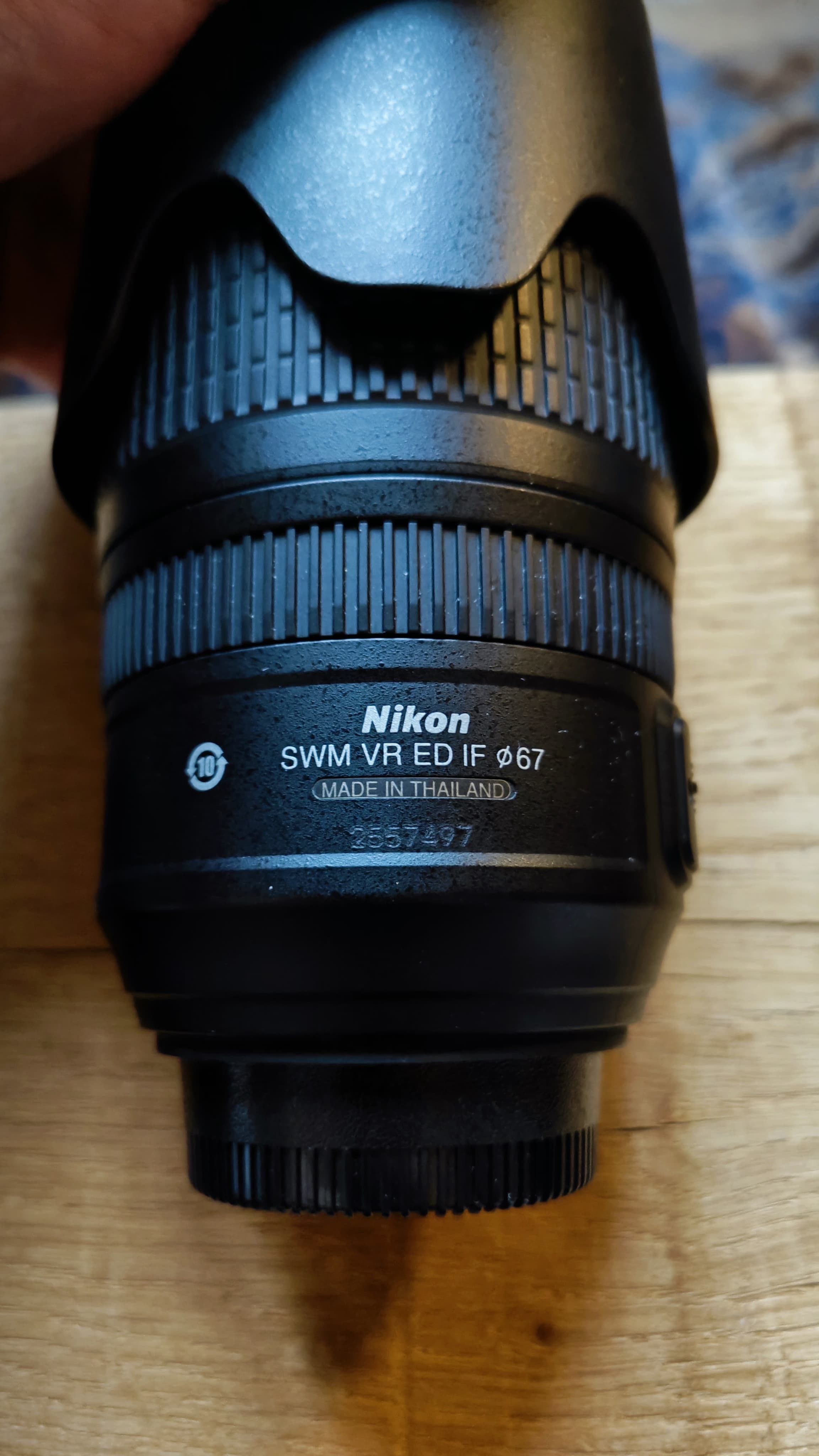 Об'єктив Nikon AF-S VR 70-300mm f/4.5-5.6G IF ED Zoom