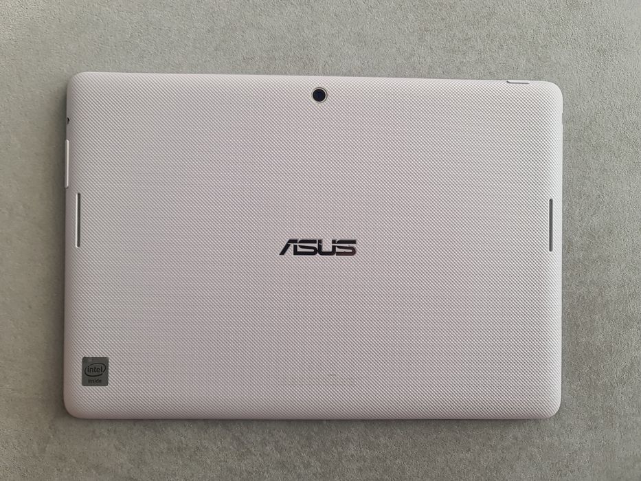 Tablet Asus ME302C biały . 10 cali. Wzorowy stan. Wysyłka 0 zł