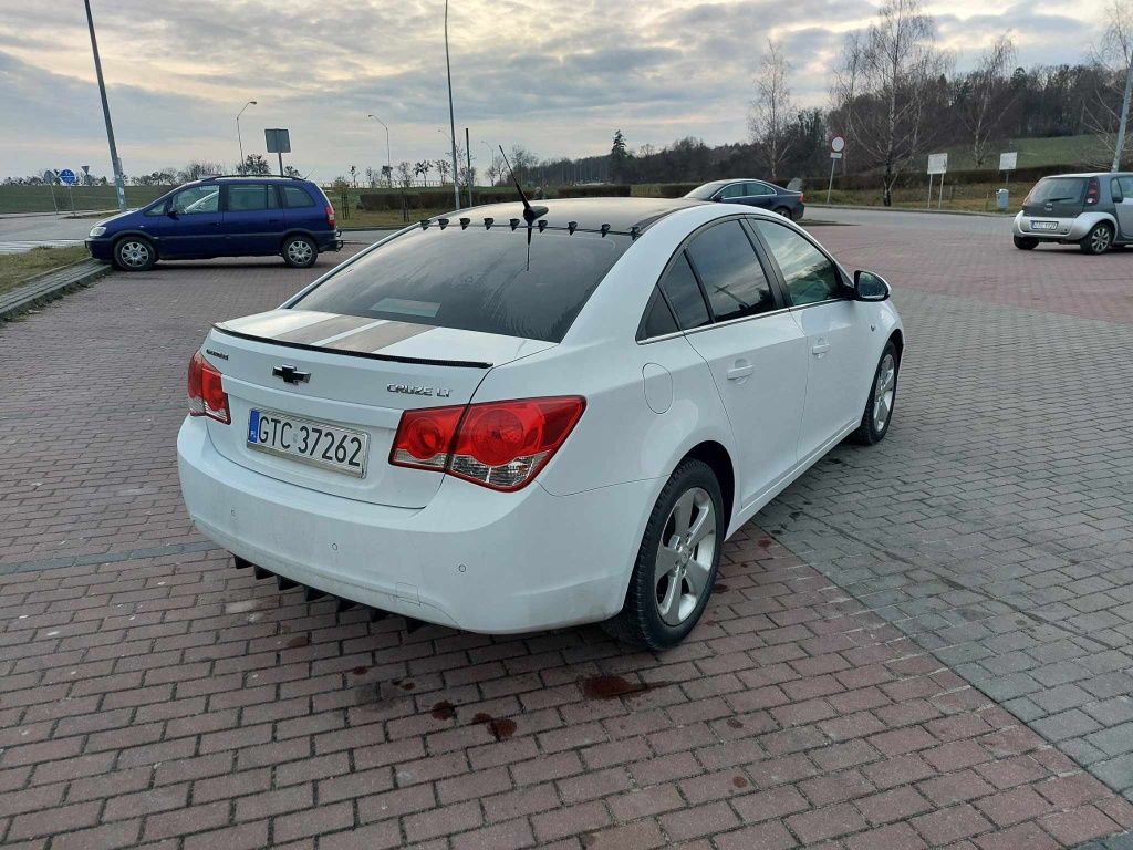 Chevrolet Cruz 2.0 turbo LT-Bogata wersja