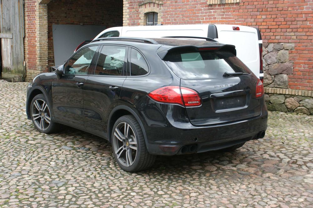 Porsche Cayenne 3.0 Diesel 240KM Koła 21" Panorama Nowe Hamulce