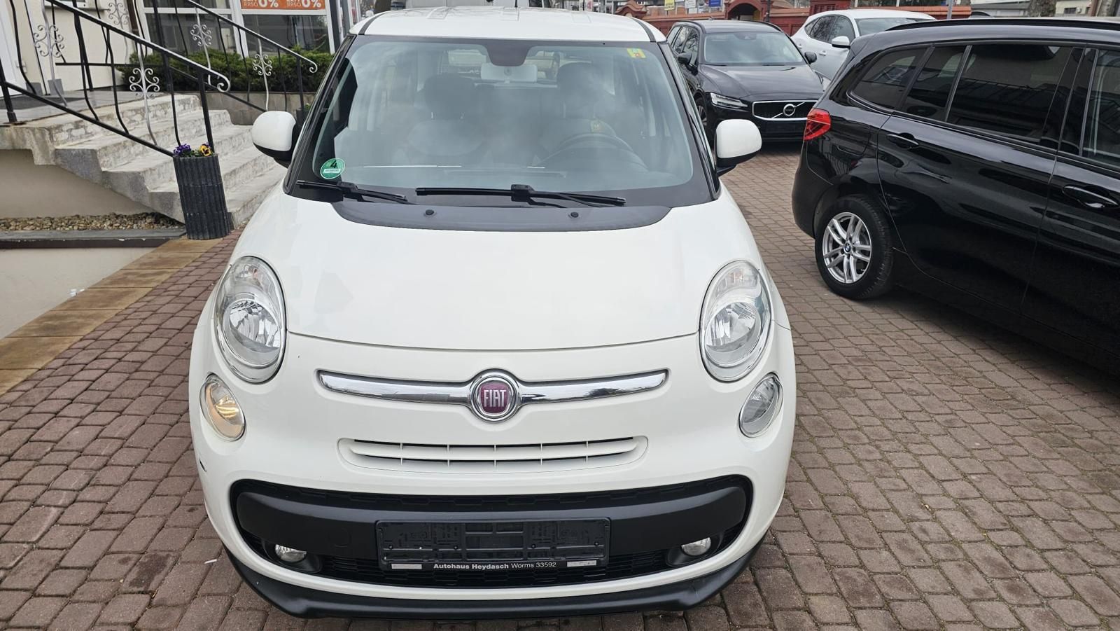 Fiat 500L 1.4b . Możliwa zamiana .