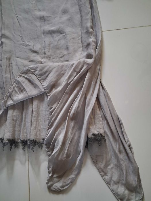 Jedwabna, włoska sukienka, r. XXL.