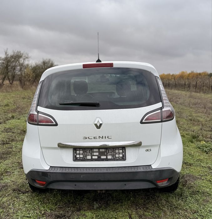 Renault Scenic 3 na czesci zderzak drzwi lampy kola maska fotele klapa