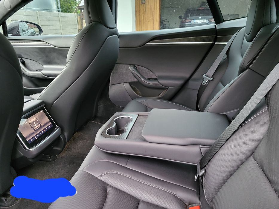 TESLA Model S Plaid