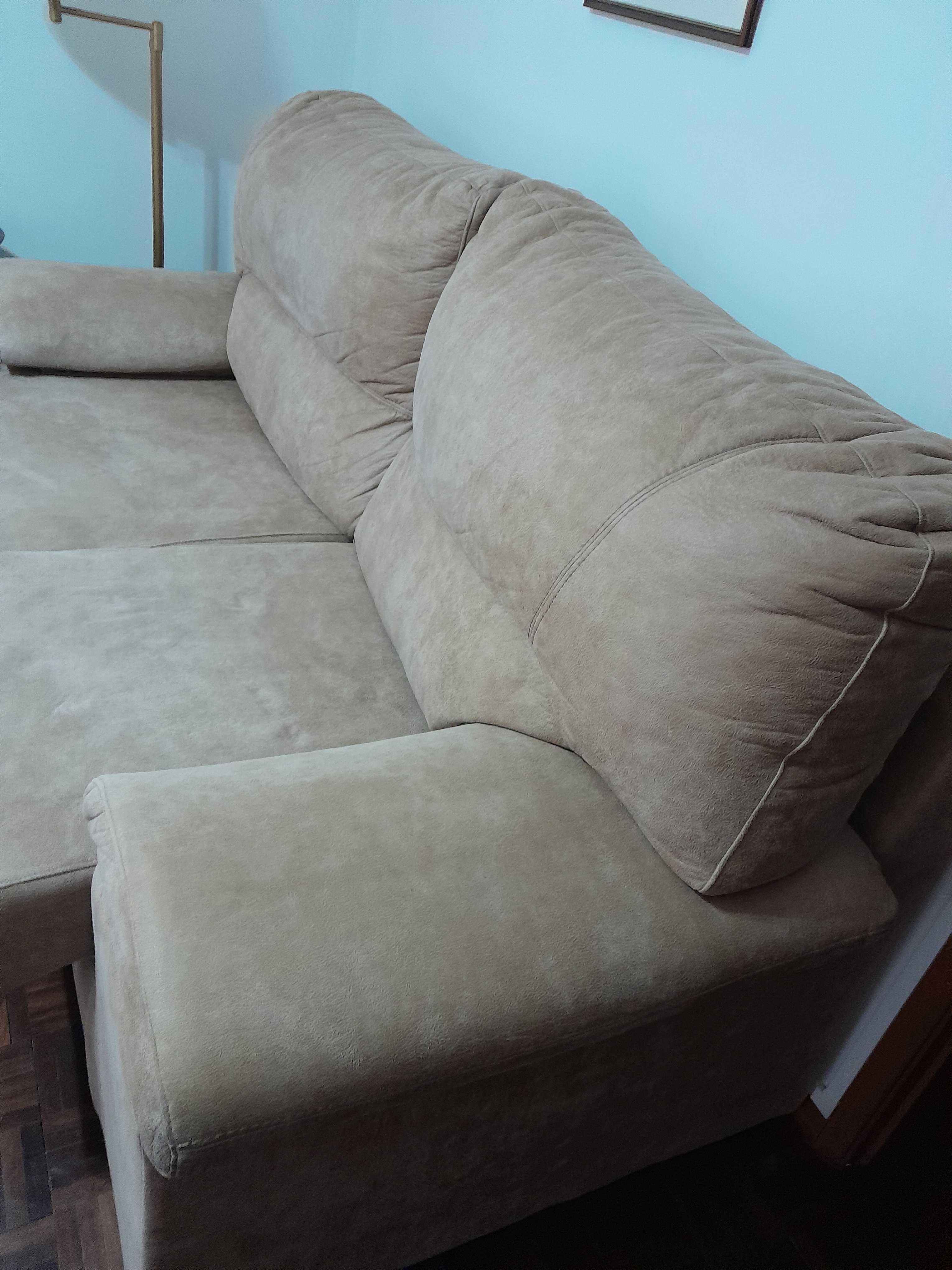 Conjunto sofas ( 2 lugares + 3 lugares)