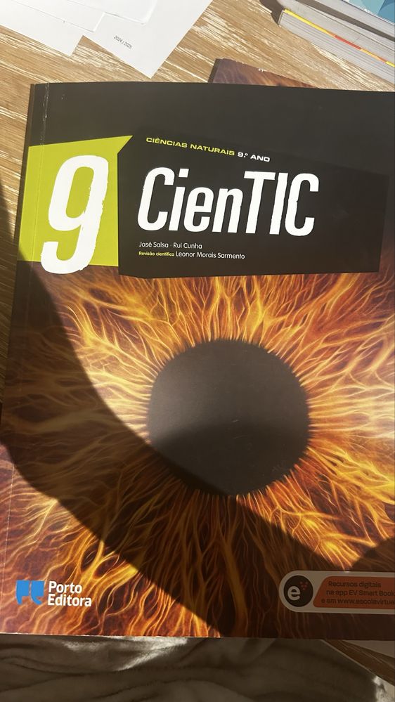 Livro ciencias 9.º ano cientic