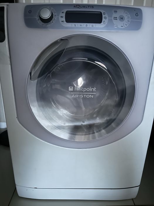 Стиральная машина б/у Aristone на 9 кг