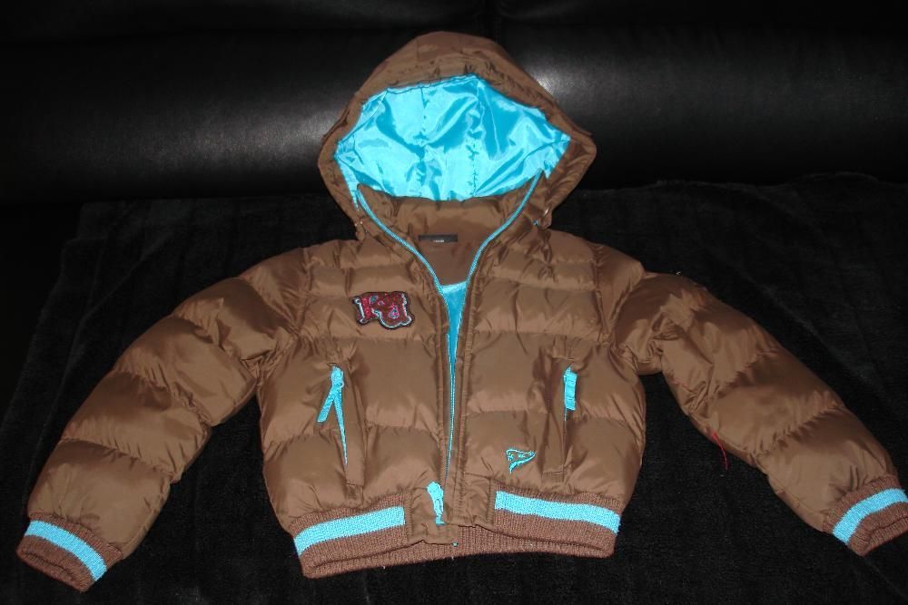 Blusão com Capuz para Menino de 4 a 6 Anos