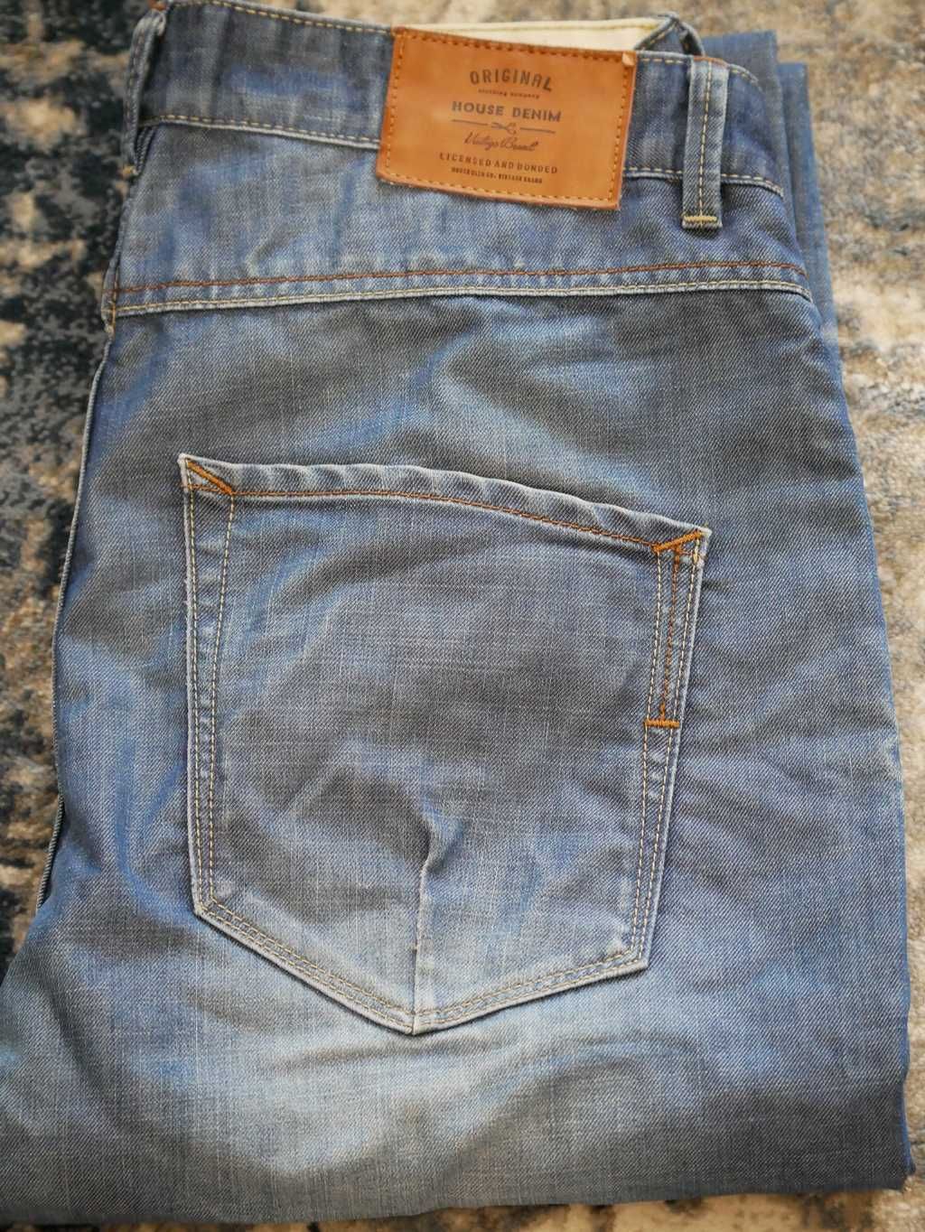 Spodnie jeansowe 32