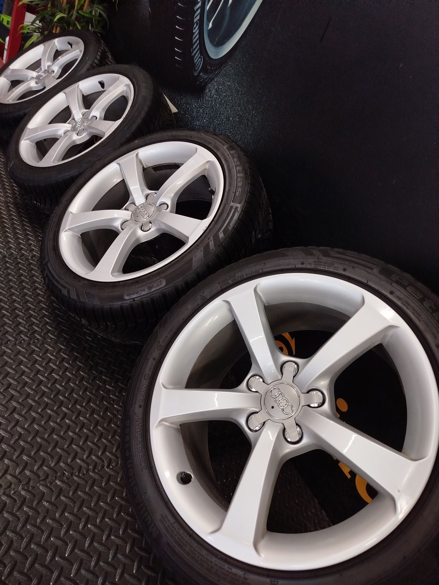 Jantes 17" Originais Audi