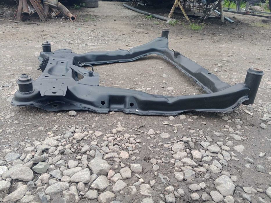 Продам подрамник передний nissan qashqai j10 07-14