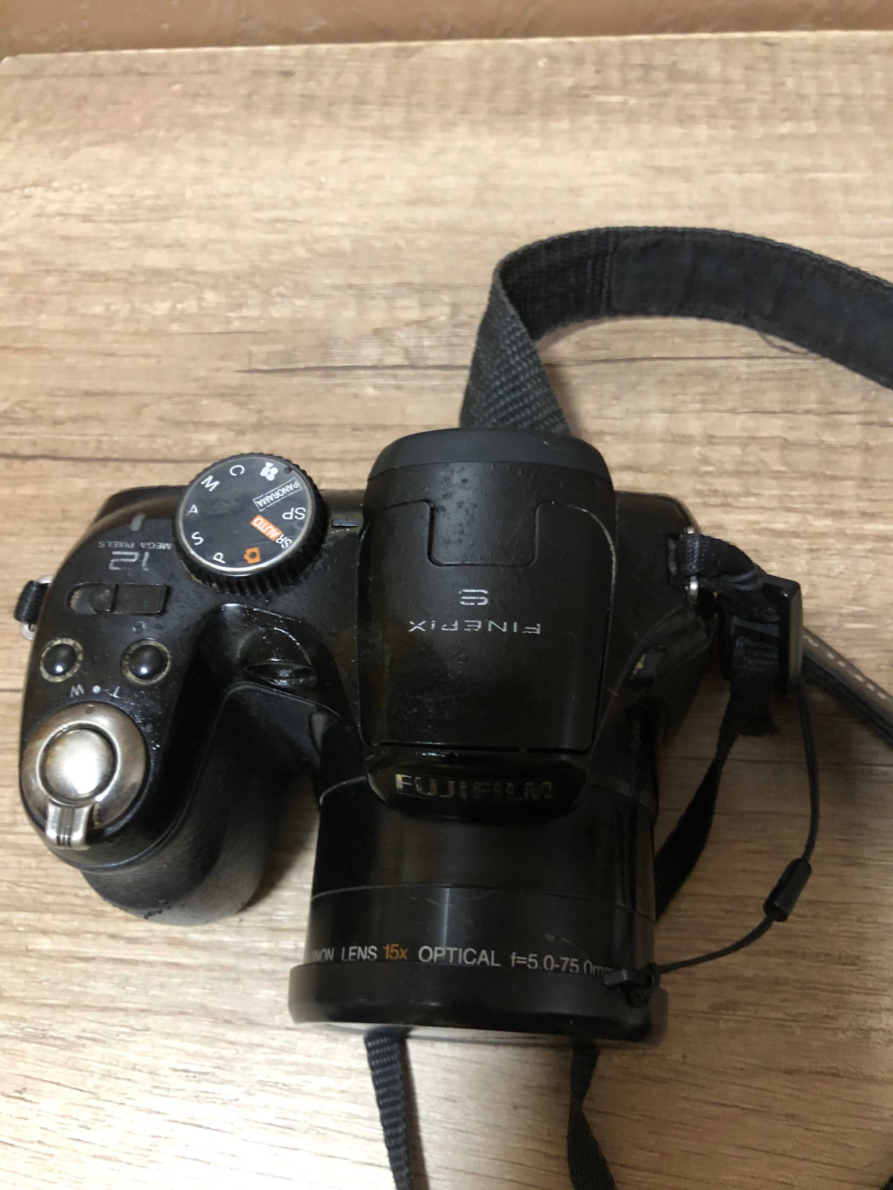 Fujifilm finepix S1700