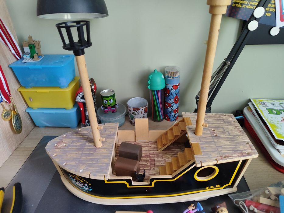 Play tive statek piracki używany