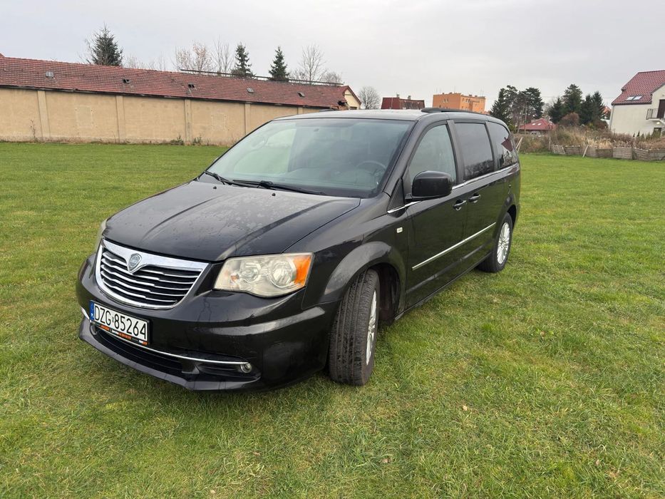 Lancia Voyager Lancia Voyager 2.8