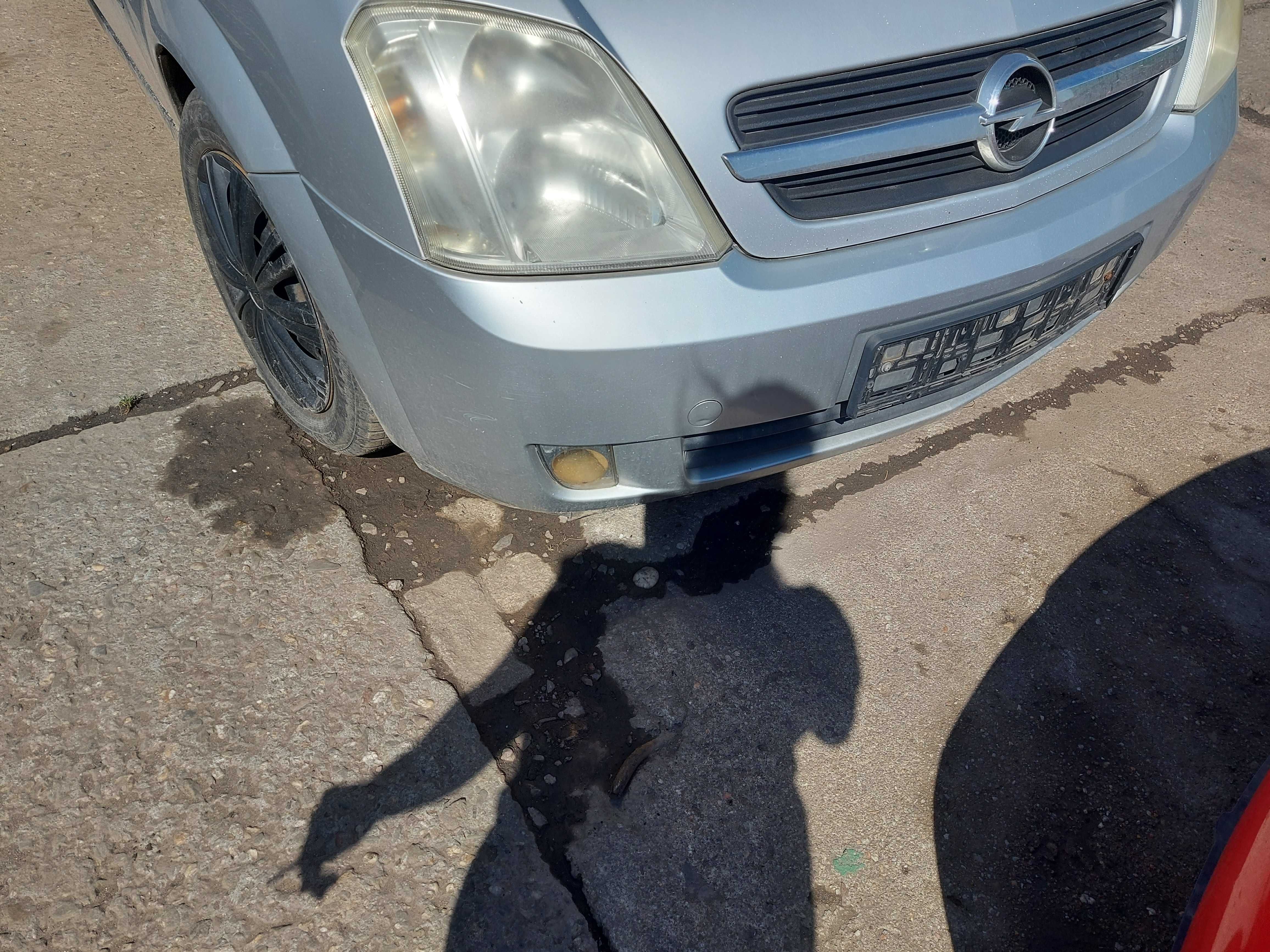Opel Meriva A Z157 zderzak przedni FV transport/dostawa