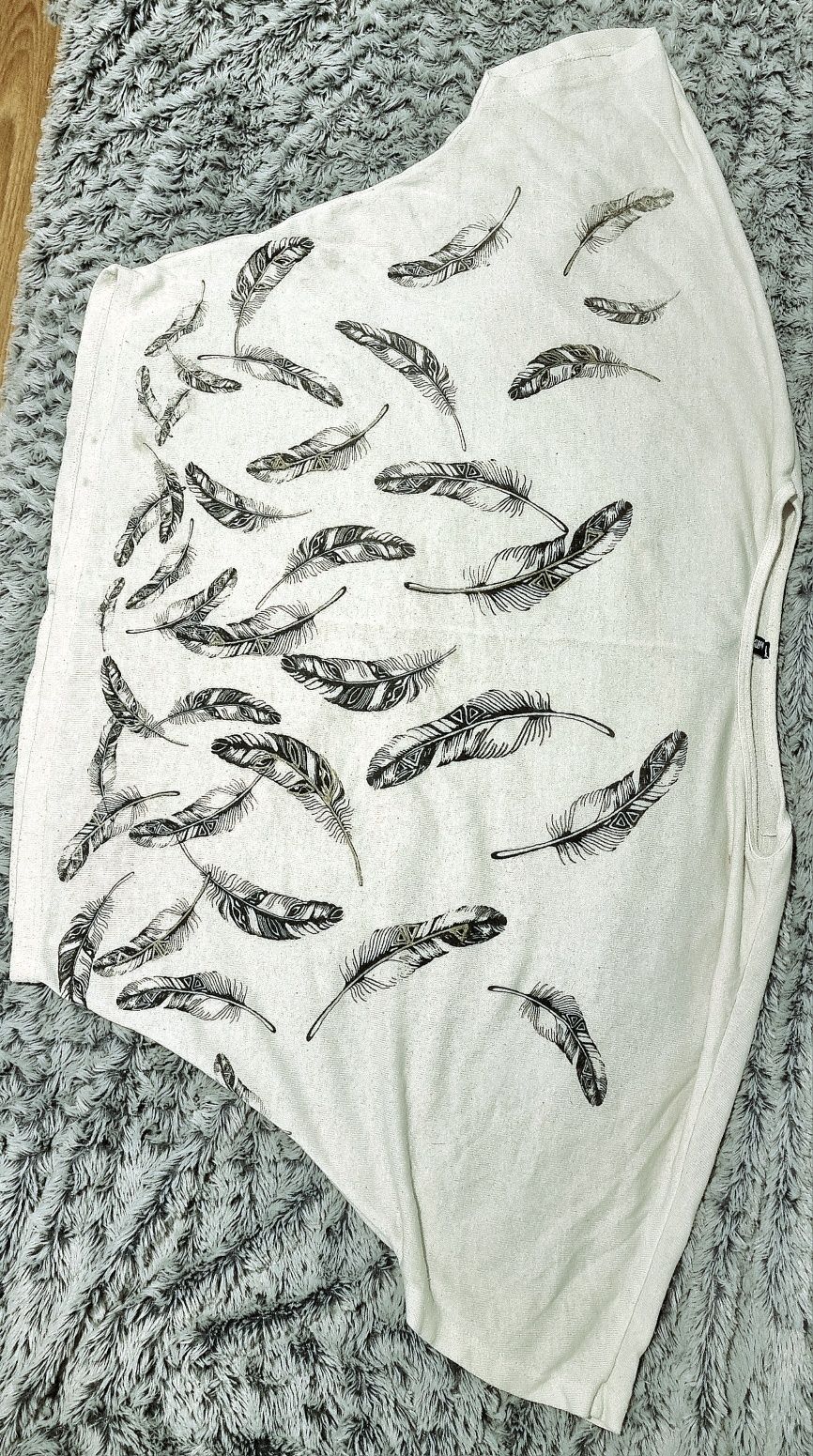 Bluzka w pióra oversize S