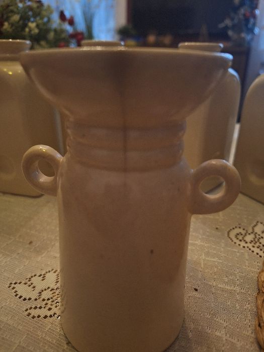 Kpl.wazonikow ceramicznych 7 szt - 59 zl