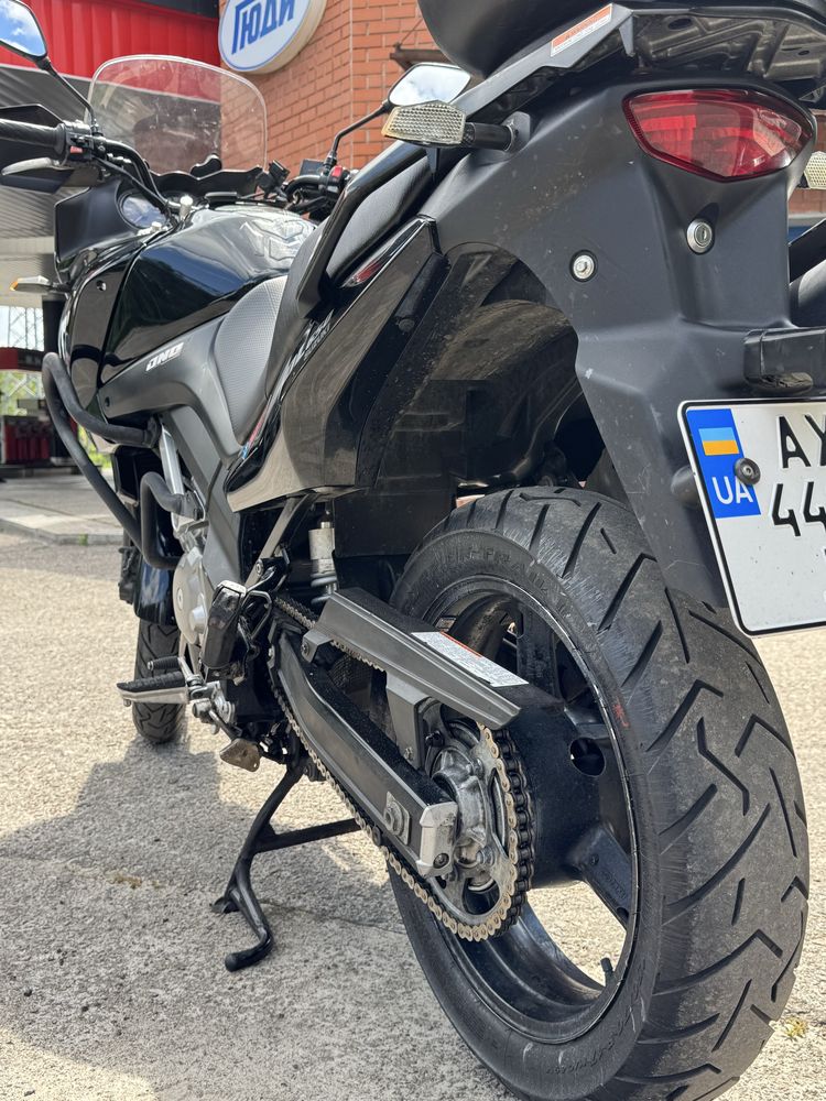 Suzuki V-Strom 650