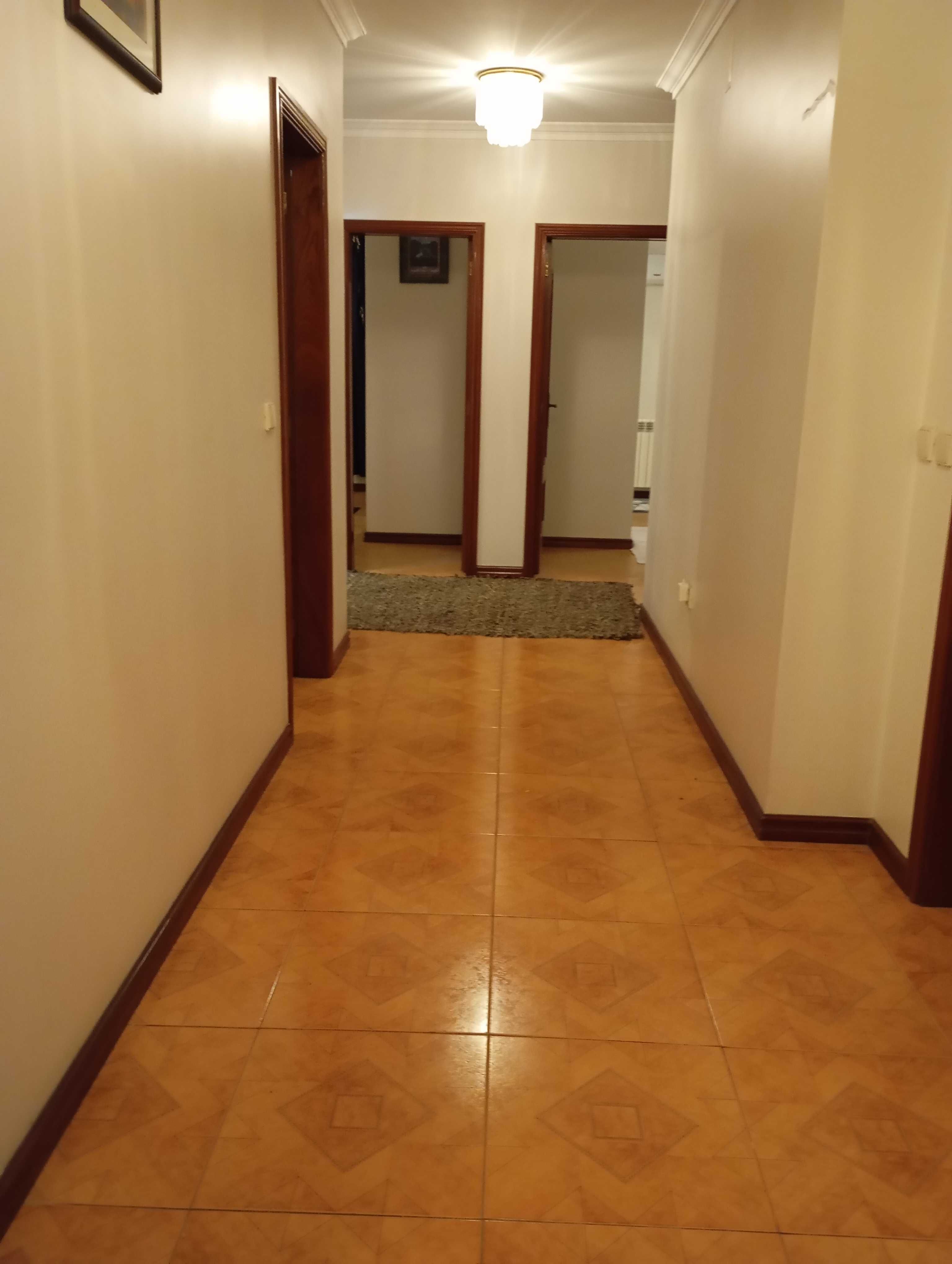 Aluga se quartos