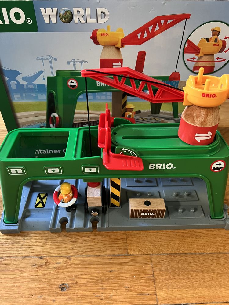 Brio 33996 Dźwig Kontenerowy