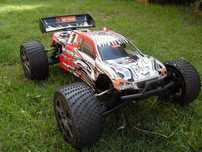 HPI TROPHY TRUGGY 1:8 Nitro Model RC Spalinowy 4WD