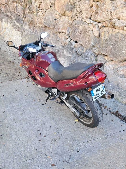 PEÇAS SUZUKI GSXF 750