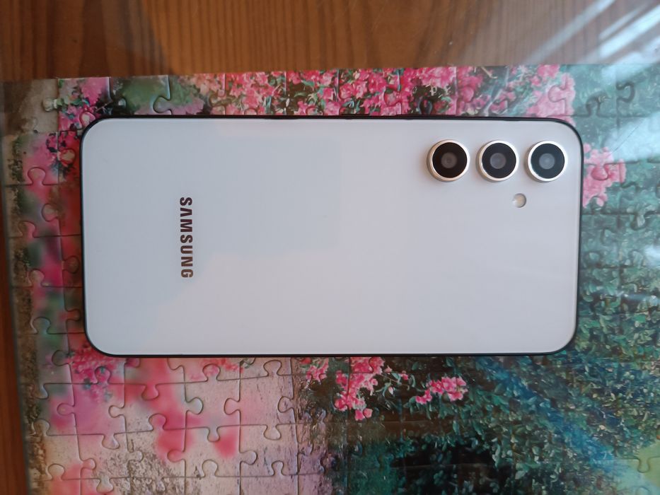 Продам самсунг галексі А54 5g  заблокований