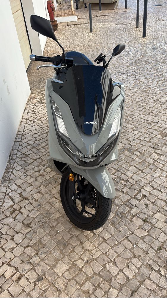 PCX 2023 Cinza..