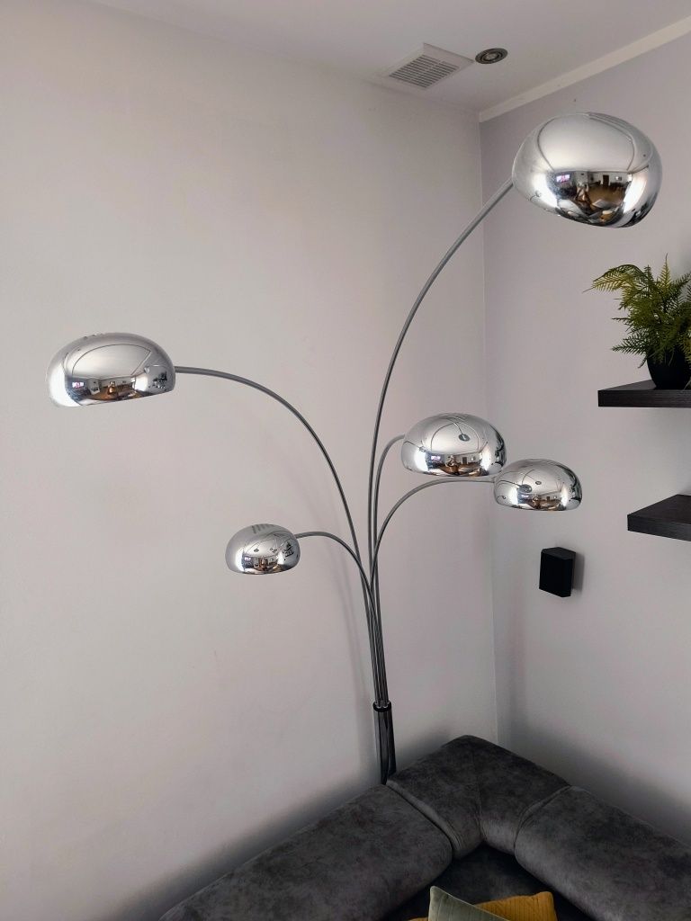 Lampa wysoka loft