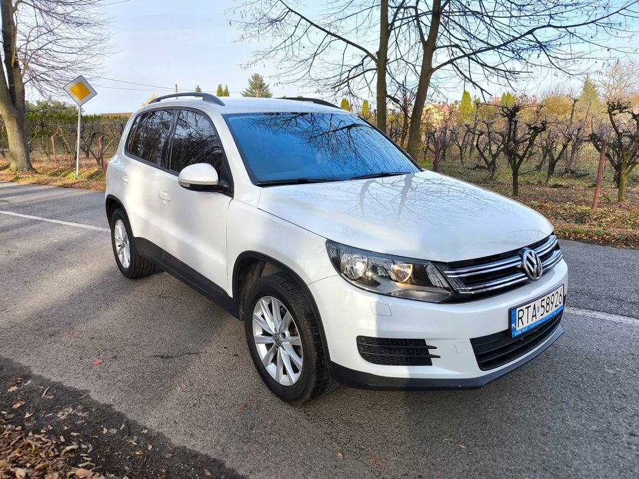 Volkswagen Tiguan 2.0 TSI Fajny Stan i Atrakcyjny Wygląd